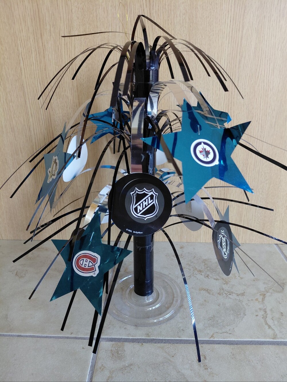 NHL Party Decorations And Supplies